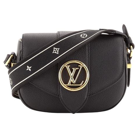 Products by Louis Vuitton: LV Pont 9 Soft PM Bag